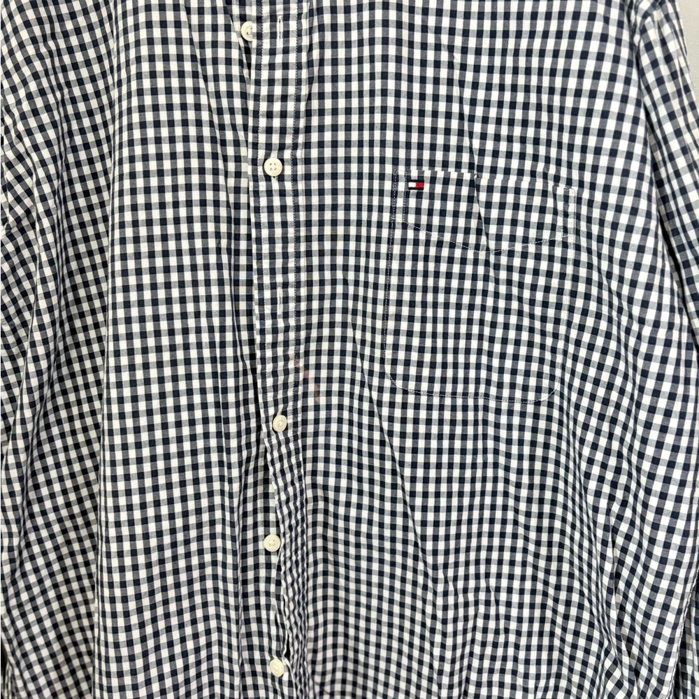 Tommy Hilfiger Men's Black and White Gingham Shirt - Picture 2 of 8